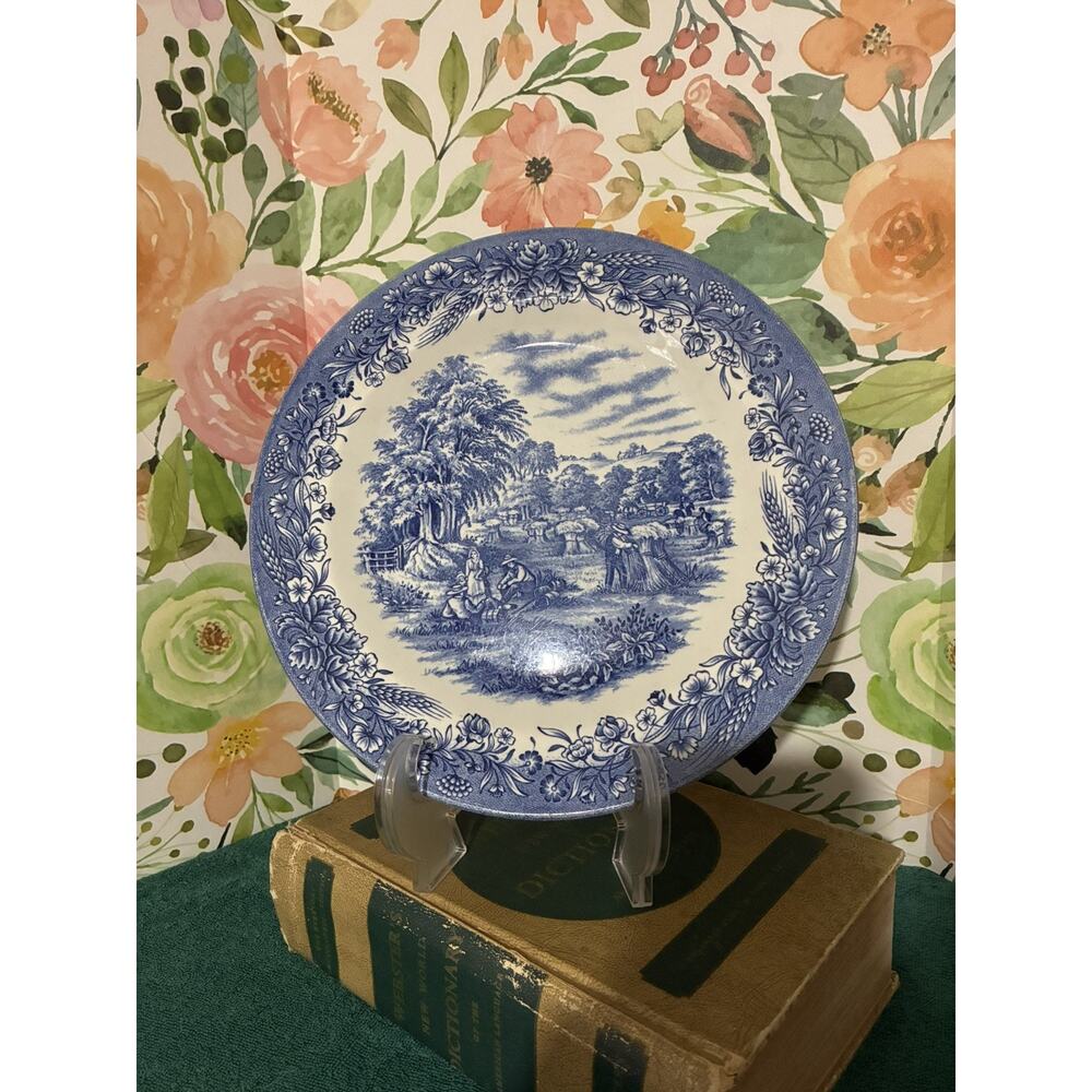 Vtg Churchill Harvest Blue Plate 10 in Currier & Ives England